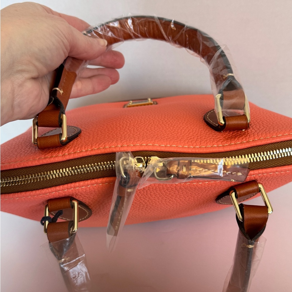 🧡 Dooney & Bourke Pebble Grain Satchel - Coral - Picture 4 of 10